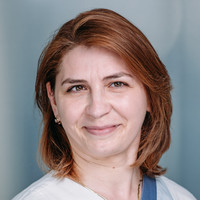 Porträt Iana Tarasuk, Stationsleitung Chest Pain Unit, varisano Klinikum Frankfurt Höchst