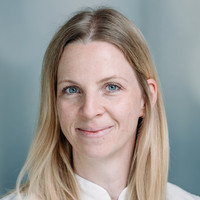 Porträt Dr. med. Veronika Weber-Endemann, Oberärztin Klinik für Hals-Nasen-Ohrenheilkunde, varisano Klinikum Frankfurt Höchst